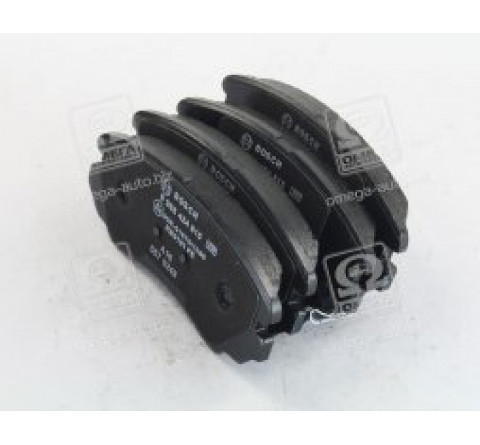 Тормозные колодки передние дисковые 0 986 424 815 BOSCH