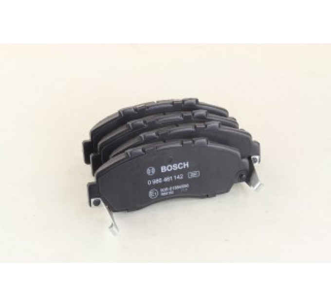 Тормозные колодки передние дисковые 0 986 461 142 BOSCH