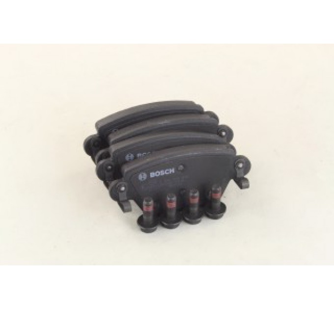 Гальмівні колодки задні дискові 0 986 494 046 BOSCH