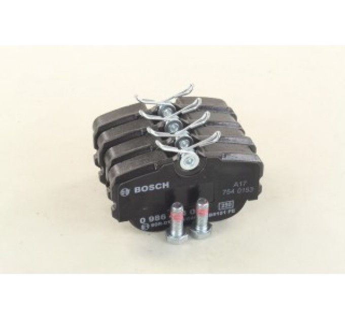 Тормозные колодки передние дисковые 0 986 494 058 BOSCH