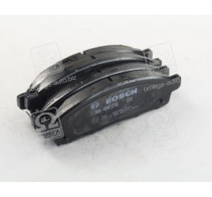 Тормозные колодки передние дисковые 0 986 494 268 BOSCH