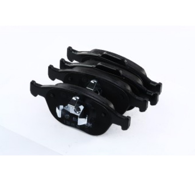 Тормозные колодки передние дисковые 0 986 495 066 BOSCH