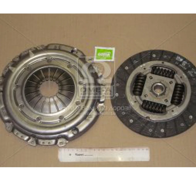 Зчеплення в комплекті 826913 Valeo